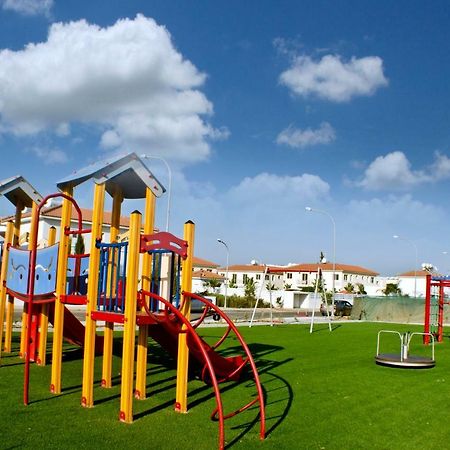 הוילה פאראלימני Sunny Cyprus מראה חיצוני תמונה